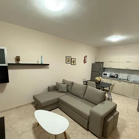 Cozy 2 Тирана