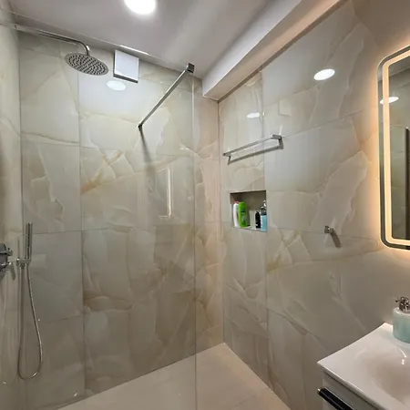 Cozy 2 Апартаменты