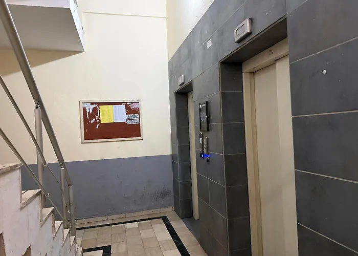 Cozy 2 Lägenhet Tirana