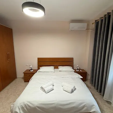 Cozy 2 Tirana