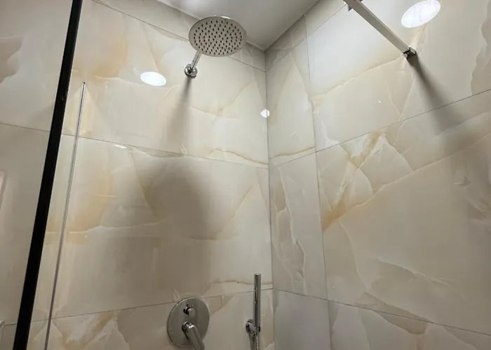 Cozy 2 Appartamento Tirana